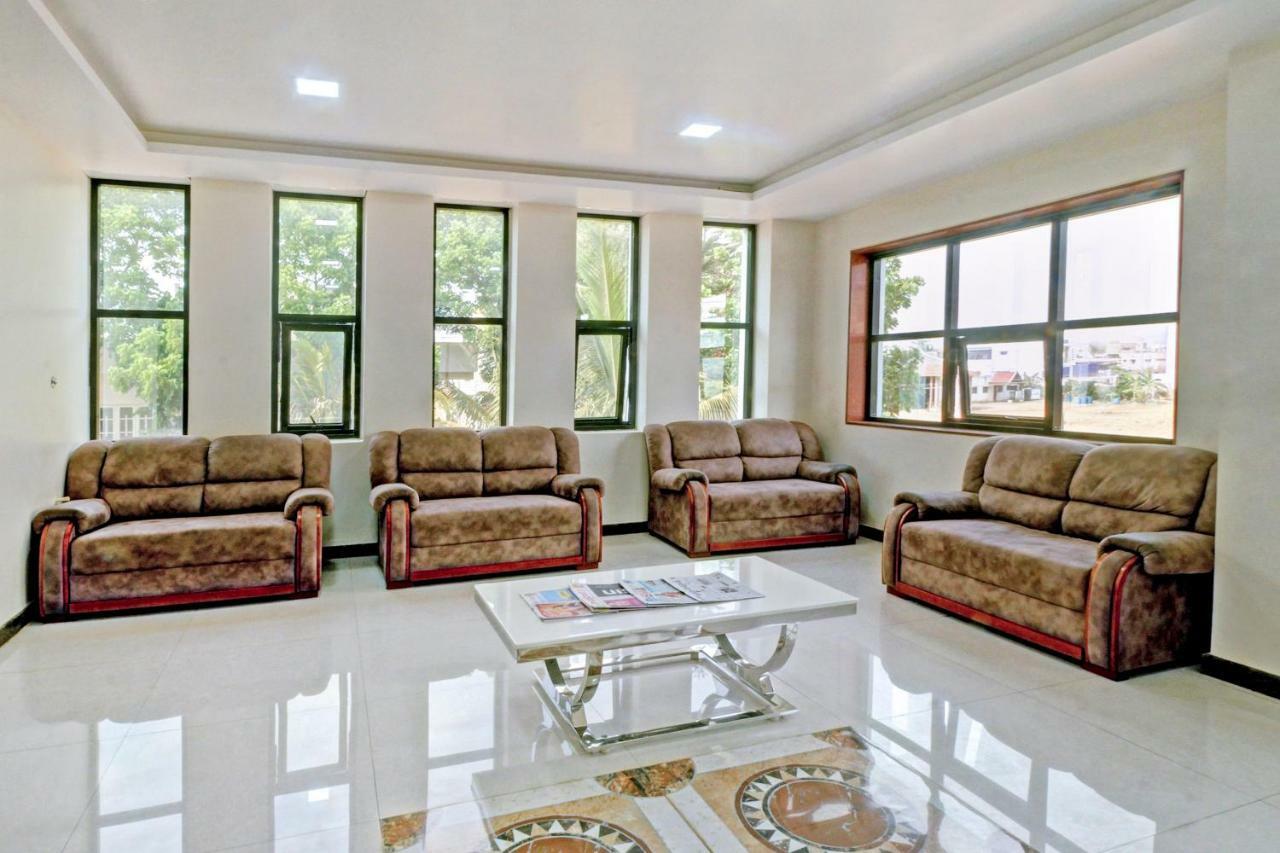 Oyo 29405 Leela Paradise Villa Хасан Екстериор снимка