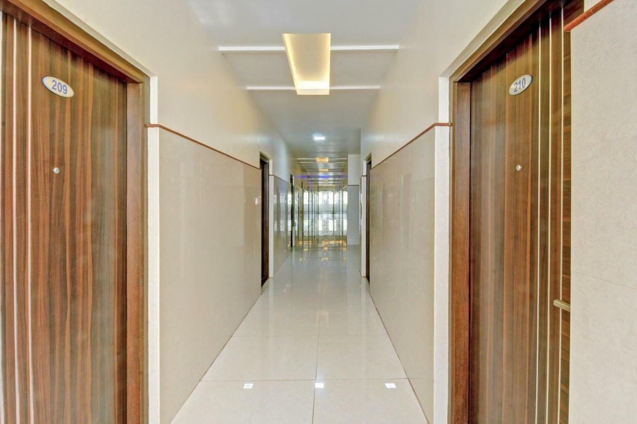 Oyo 29405 Leela Paradise Villa Хасан Екстериор снимка